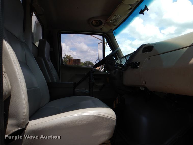 image for item DM3902 2009 Sterling LT9500  crane truck