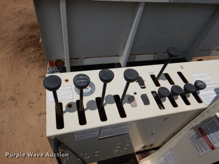 image for item DM3902 2009 Sterling LT9500  crane truck