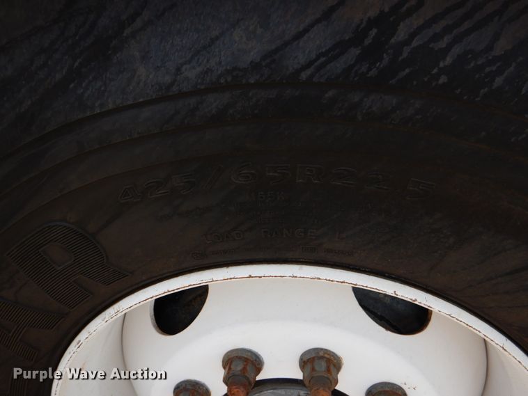 image for item DM3902 2009 Sterling LT9500  crane truck