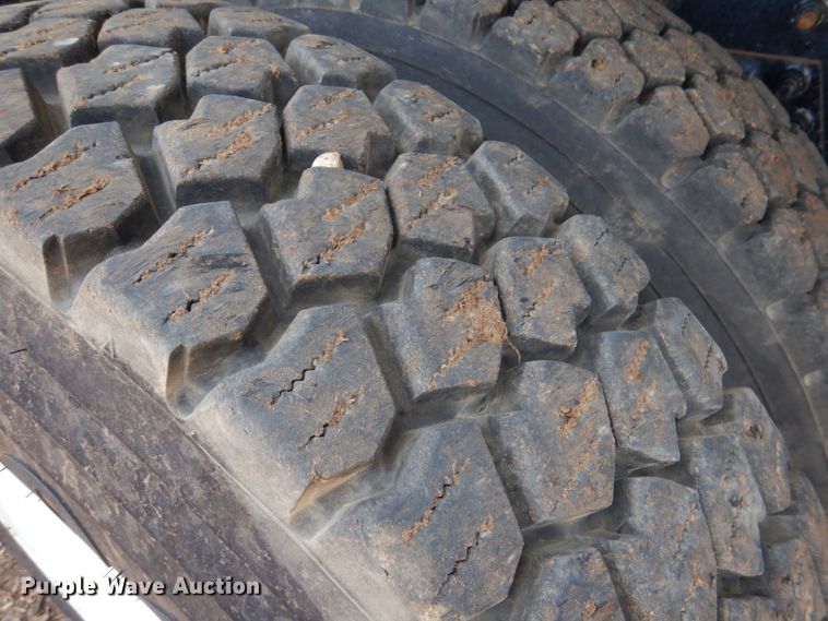 image for item DM3902 2009 Sterling LT9500  crane truck