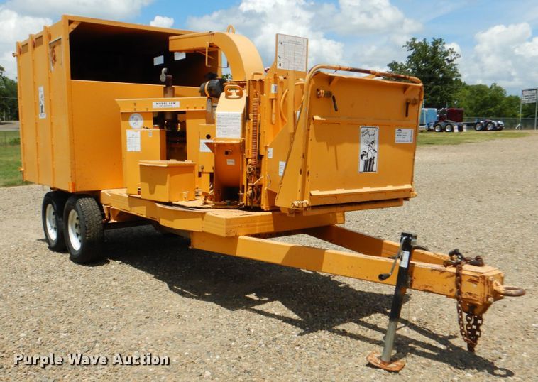image for item DM3903 2002 Bandit CB90  wood chipper