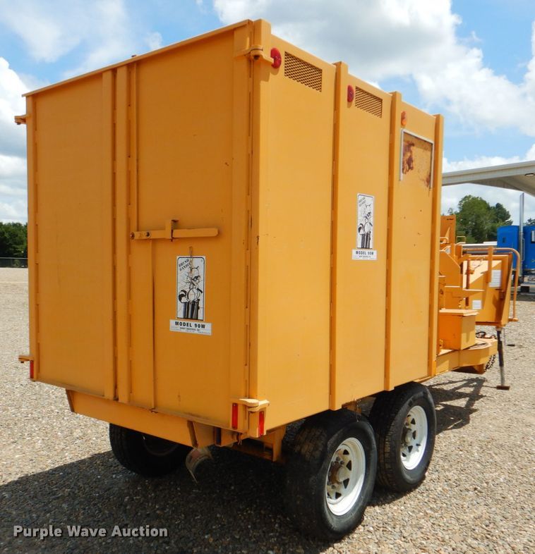 image for item DM3903 2002 Bandit CB90  wood chipper