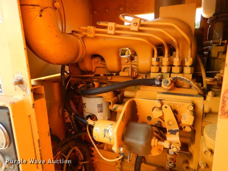 image for item DM3903 2002 Bandit CB90  wood chipper