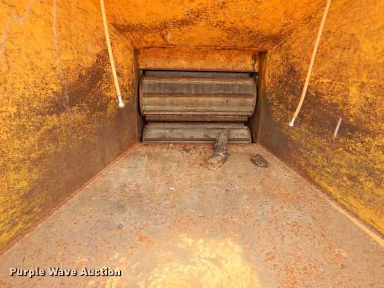 image for item DM3903 2002 Bandit CB90  wood chipper