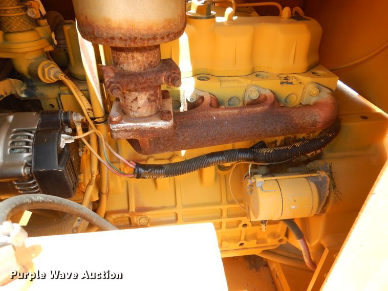 image for item DM3903 2002 Bandit CB90  wood chipper