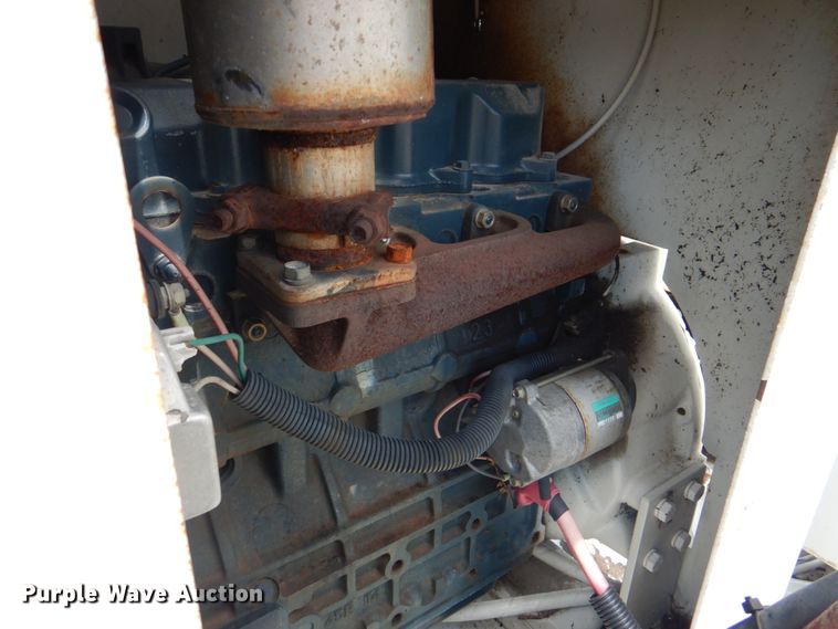 image for item DM3904 Bandit 90  wood chipper