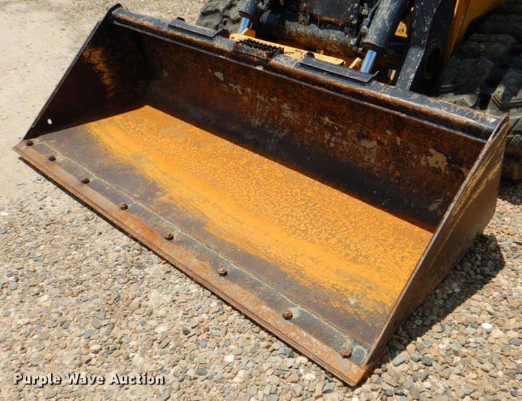 image for item DM3905 2018 John Deere 333G  tracked skid steer loader