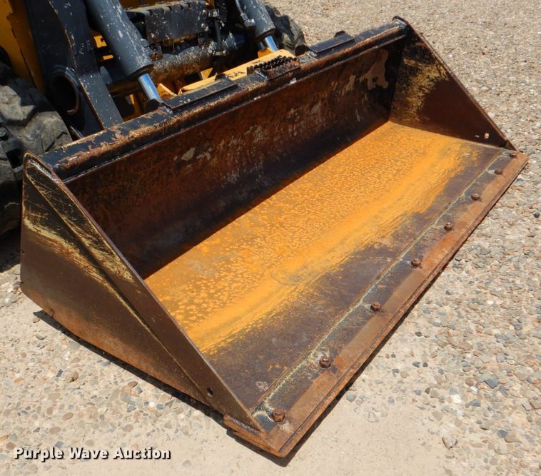 image for item DM3905 2018 John Deere 333G  tracked skid steer loader