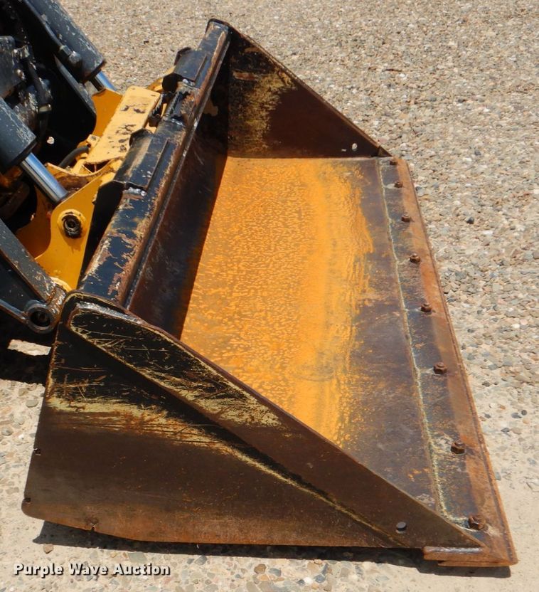 image for item DM3905 2018 John Deere 333G  tracked skid steer loader