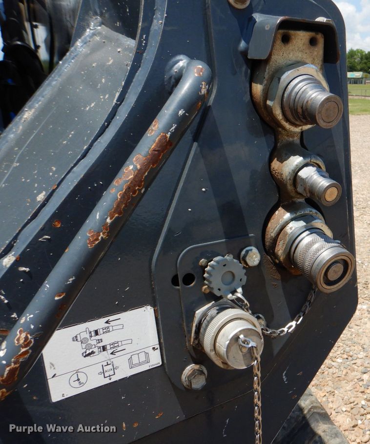 image for item DM3905 2018 John Deere 333G  tracked skid steer loader