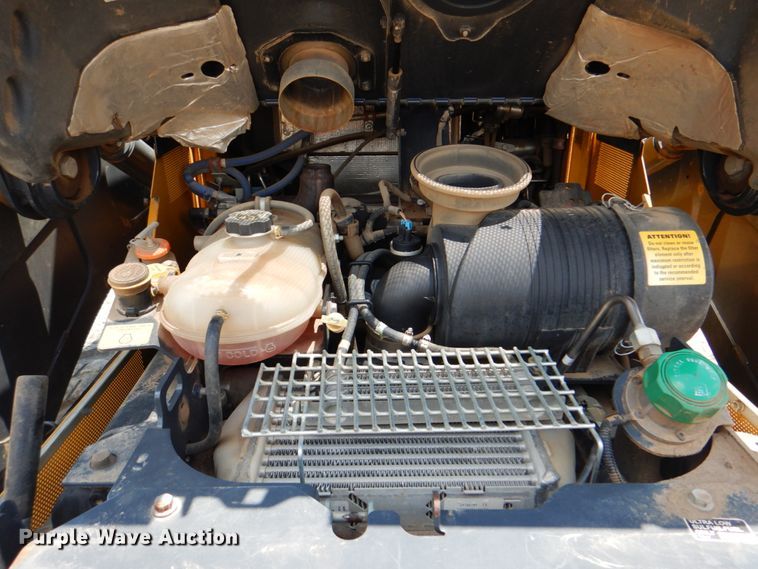 image for item DM3905 2018 John Deere 333G  tracked skid steer loader