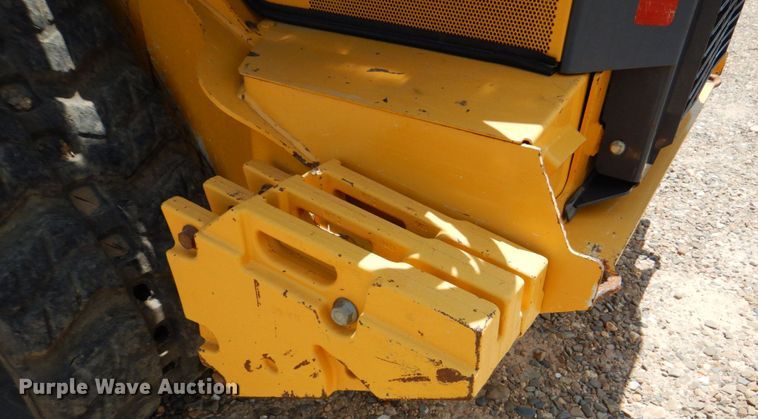 image for item DM3905 2018 John Deere 333G  tracked skid steer loader