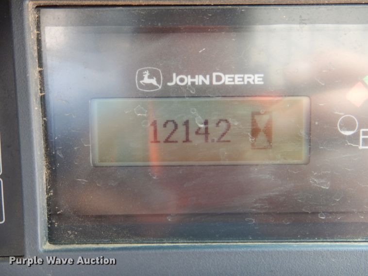 image for item DM3905 2018 John Deere 333G  tracked skid steer loader