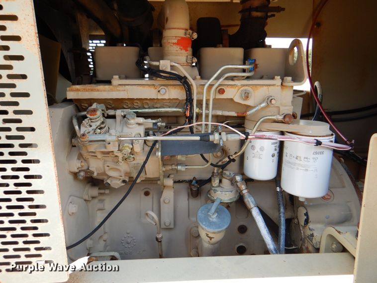 image for item DM3906 1994 Ingersoll Rand SD70D  single drum vibratory roller