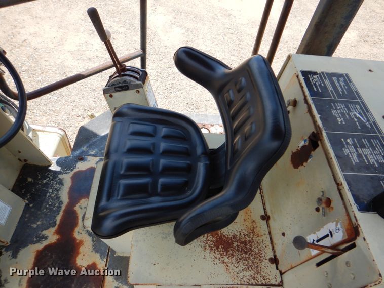 image for item DM3906 1994 Ingersoll Rand SD70D  single drum vibratory roller