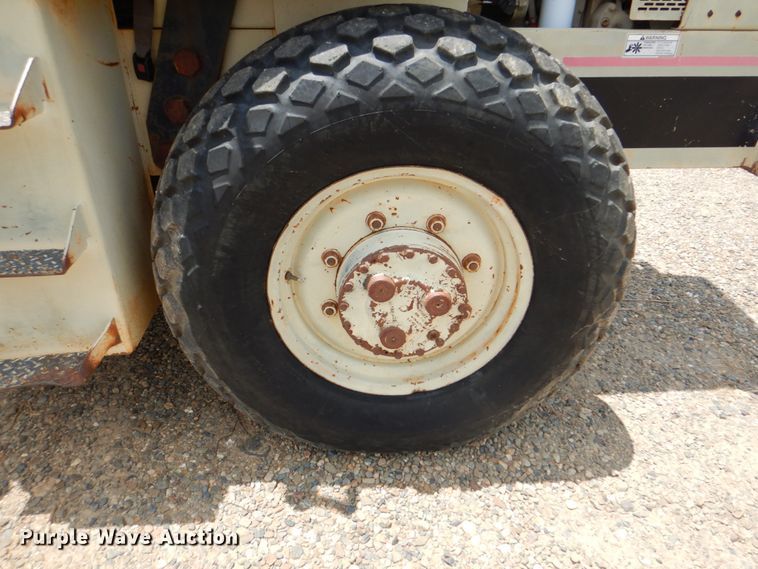 image for item DM3906 1994 Ingersoll Rand SD70D  single drum vibratory roller