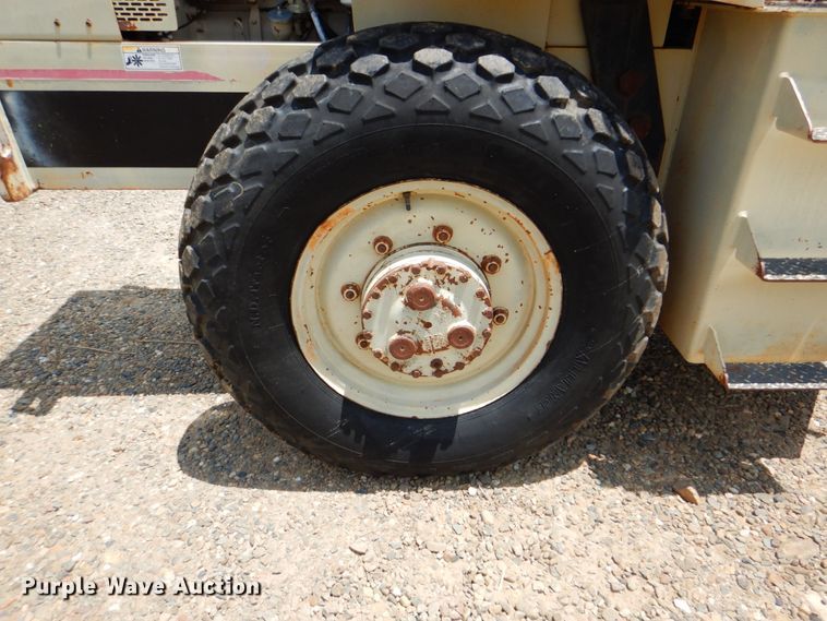 image for item DM3906 1994 Ingersoll Rand SD70D  single drum vibratory roller