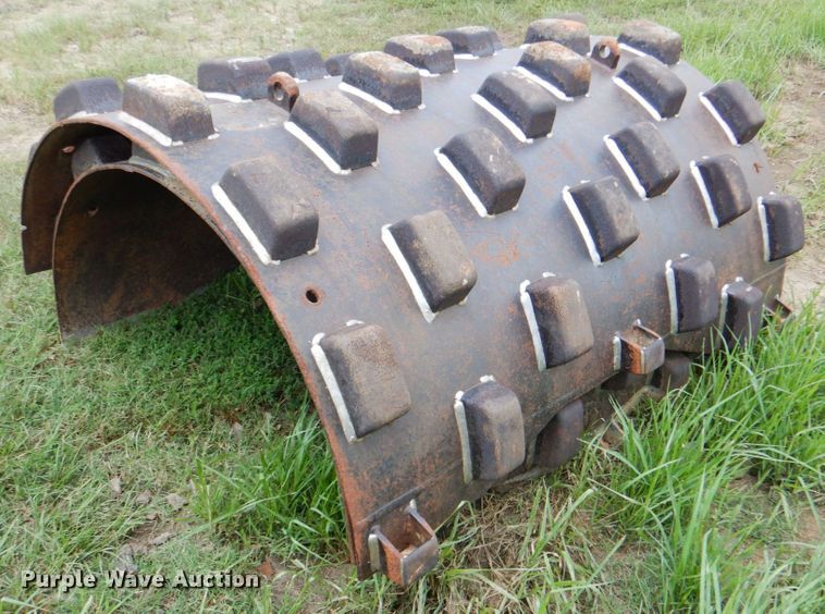 image for item DM3906 1994 Ingersoll Rand SD70D  single drum vibratory roller