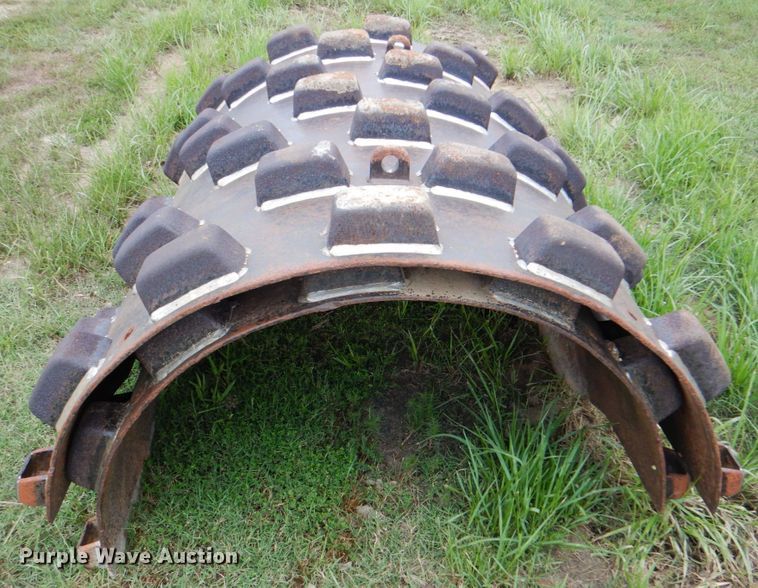 image for item DM3906 1994 Ingersoll Rand SD70D  single drum vibratory roller