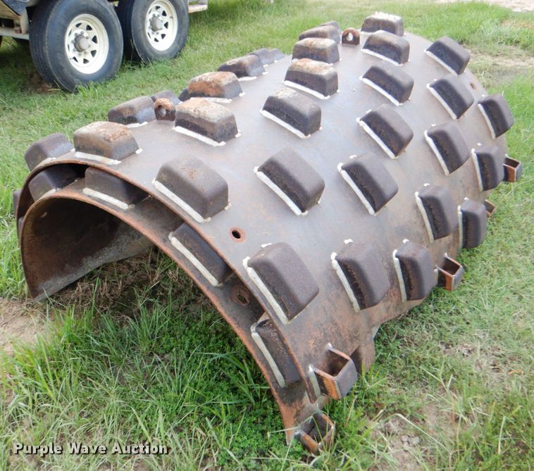 image for item DM3906 1994 Ingersoll Rand SD70D  single drum vibratory roller