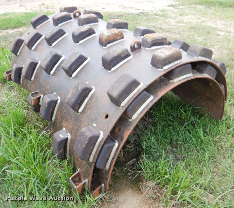 image for item DM3906 1994 Ingersoll Rand SD70D  single drum vibratory roller