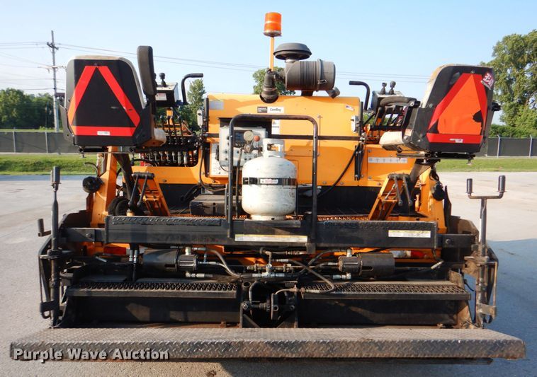 image for item DM3915 LeeBoy 8510D  paver