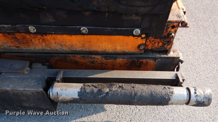 image for item DM3915 LeeBoy 8510D  paver