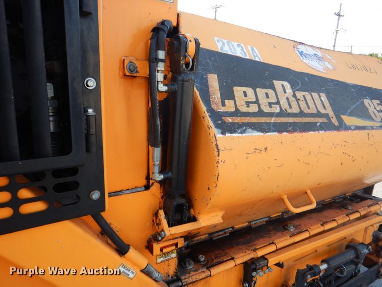 image for item DM3915 LeeBoy 8510D  paver