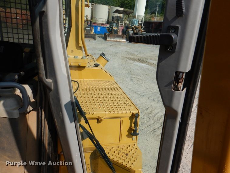 image for item DM3930 2011 Caterpillar D6T XL  dozer