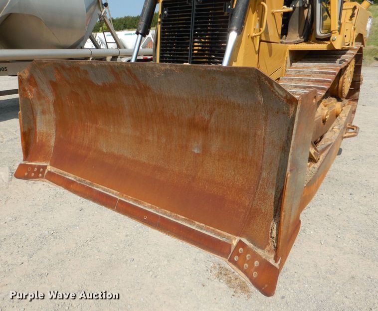 image for item DM3930 2011 Caterpillar D6T XL  dozer