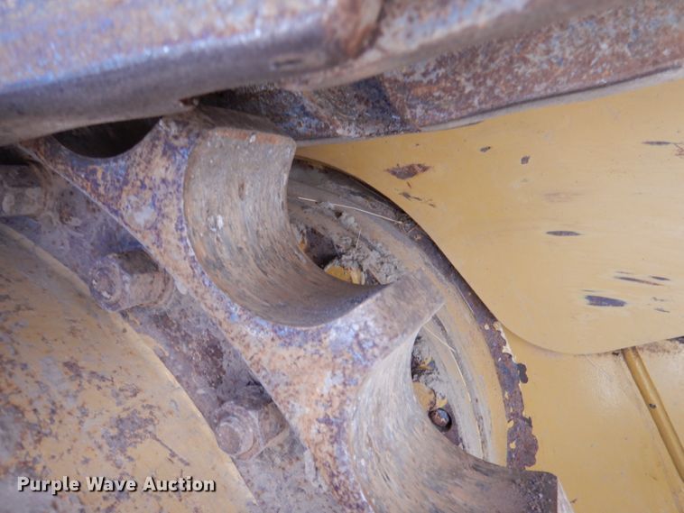 image for item DM3930 2011 Caterpillar D6T XL  dozer