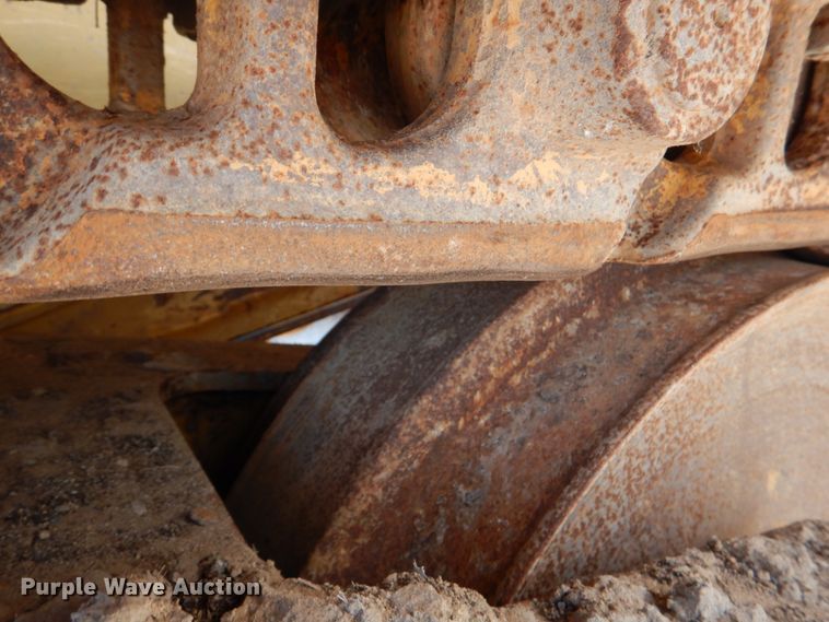 image for item DM3930 2011 Caterpillar D6T XL  dozer