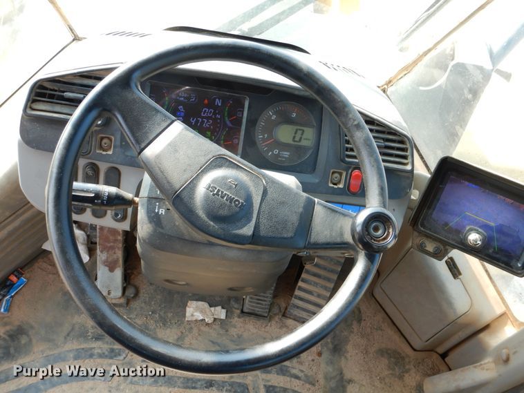 image for item DM3932 2012 Komatsu WA500-7  wheel loader