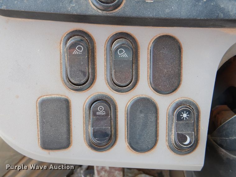 image for item DM3932 2012 Komatsu WA500-7  wheel loader