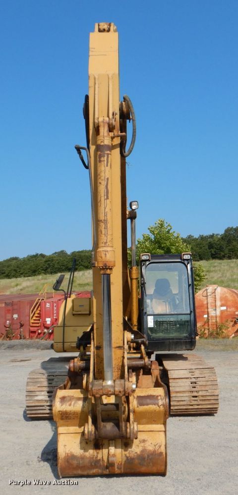 image for item DM3933 2006 Caterpillar 320CL  excavator
