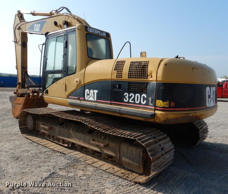 image for item DM3933 2006 Caterpillar 320CL  excavator