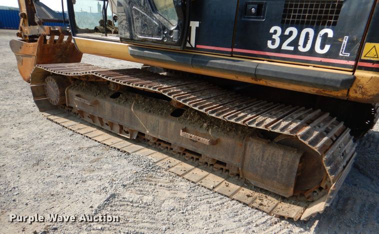 image for item DM3933 2006 Caterpillar 320CL  excavator