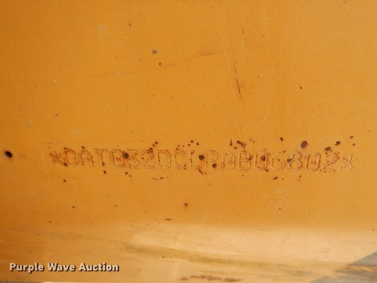 image for item DM3933 2006 Caterpillar 320CL  excavator