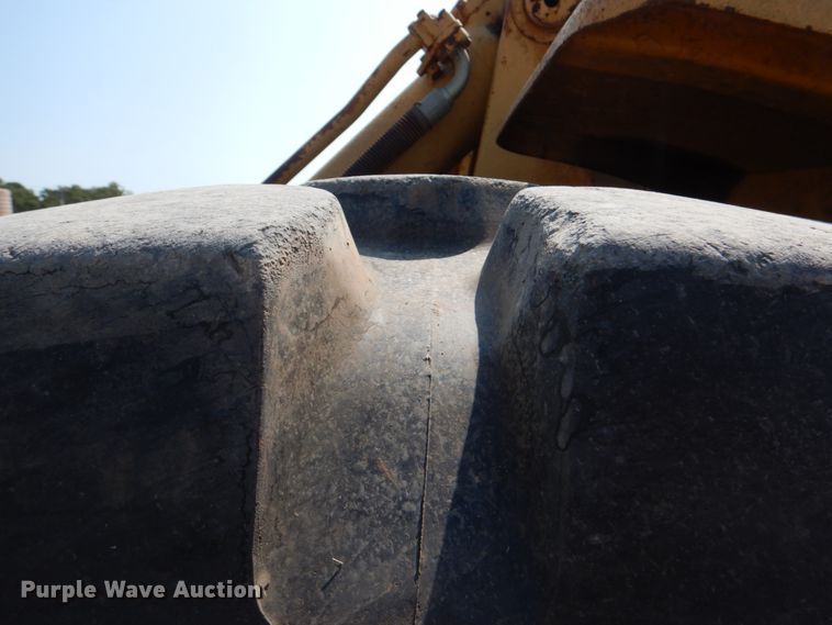 image for item DM3934 1976 Caterpillar 980B  wheel loader