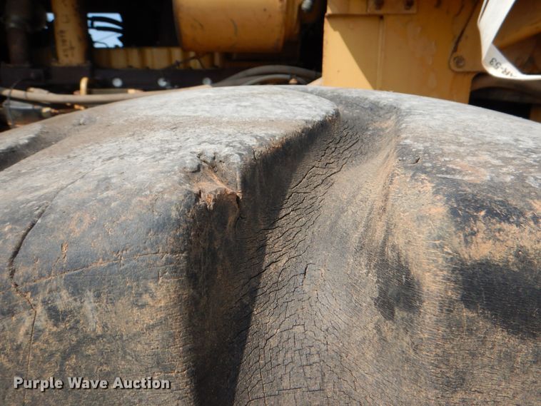 image for item DM3934 1976 Caterpillar 980B  wheel loader