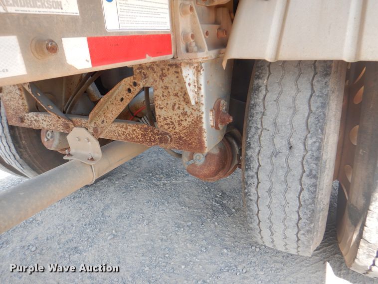 image for item DM3937 2012 Heil Trailer International  pneumatic dry bulk trailer