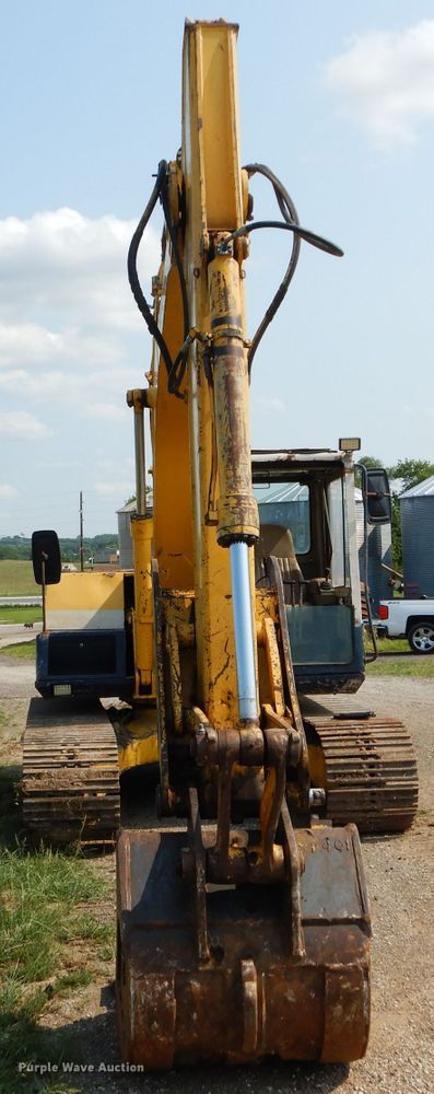 image for item DM4325 1987 Komatsu PC120-3  excavator