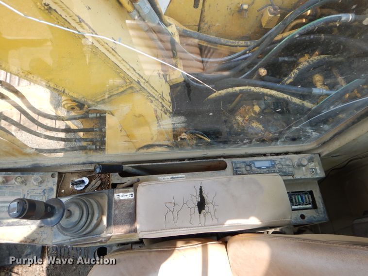 image for item DM4325 1987 Komatsu PC120-3  excavator