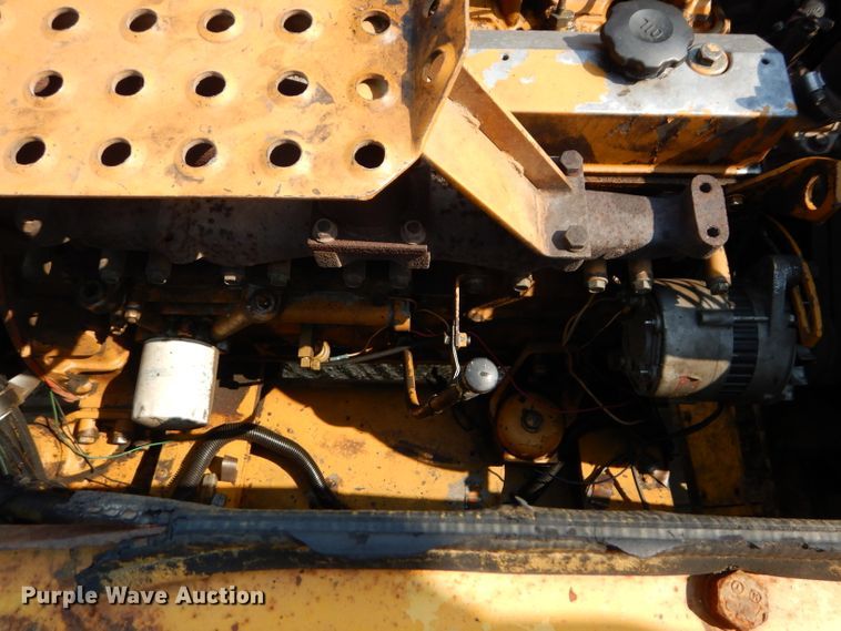 image for item DM4325 1987 Komatsu PC120-3  excavator