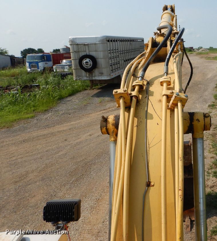 image for item DM4325 1987 Komatsu PC120-3  excavator