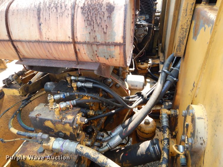 image for item DM4325 1987 Komatsu PC120-3  excavator