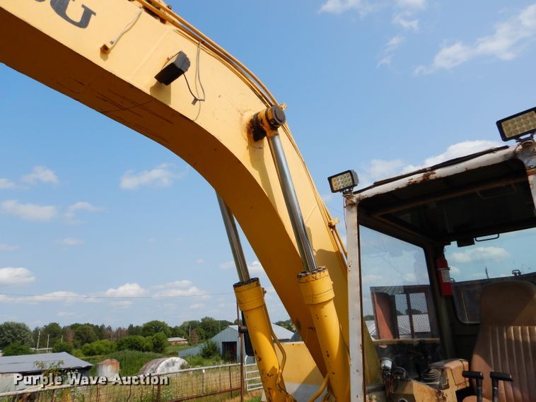 image for item DM4325 1987 Komatsu PC120-3  excavator