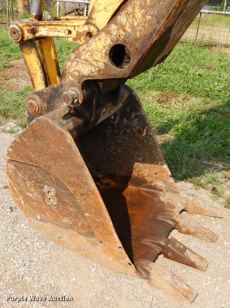 image for item DM4325 1987 Komatsu PC120-3  excavator