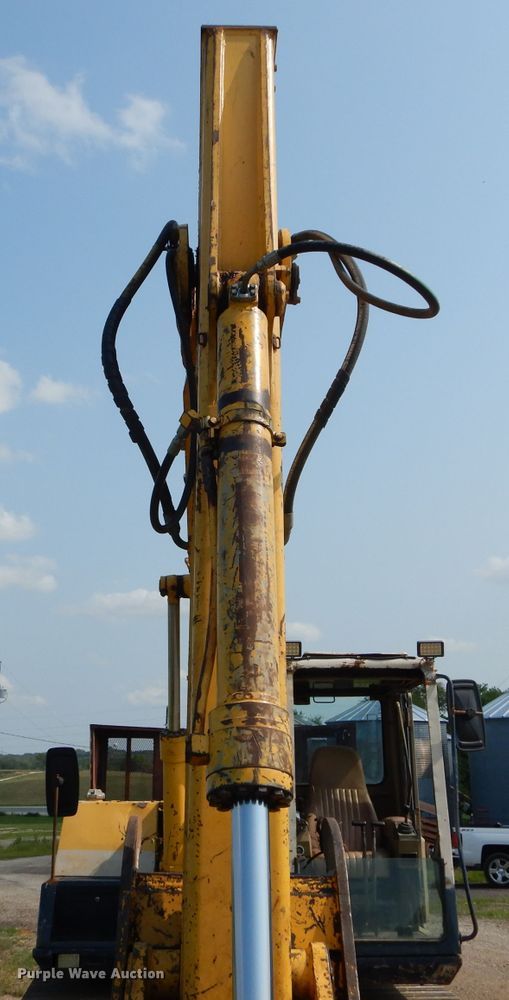 image for item DM4325 1987 Komatsu PC120-3  excavator