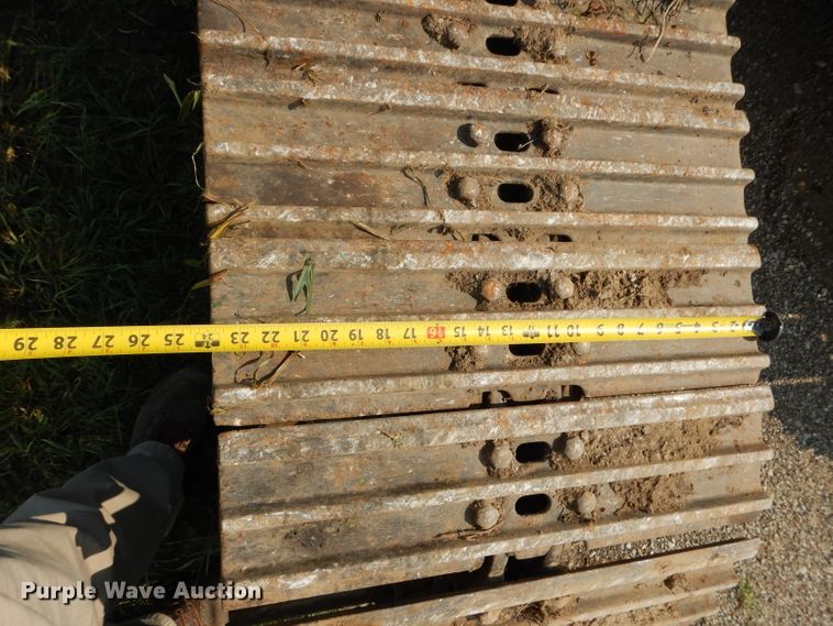 image for item DM4325 1987 Komatsu PC120-3  excavator